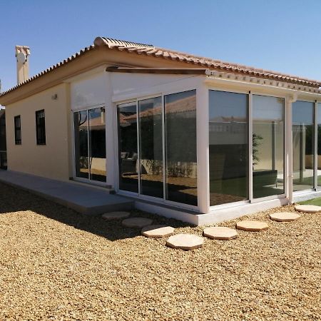 Villa Los Castos Immaculate 2-Bed Villa Arboleas Екстериор снимка