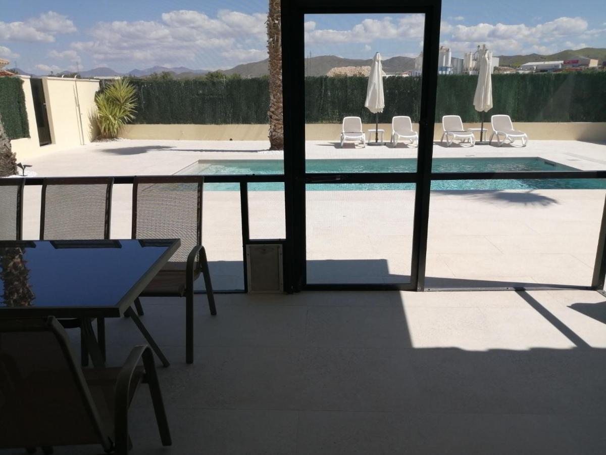 Villa Los Castos Immaculate 2-Bed Villa Arboleas Екстериор снимка