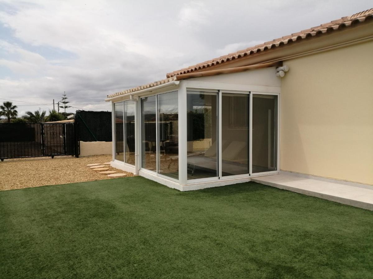 Villa Los Castos Immaculate 2-Bed Villa Arboleas Екстериор снимка