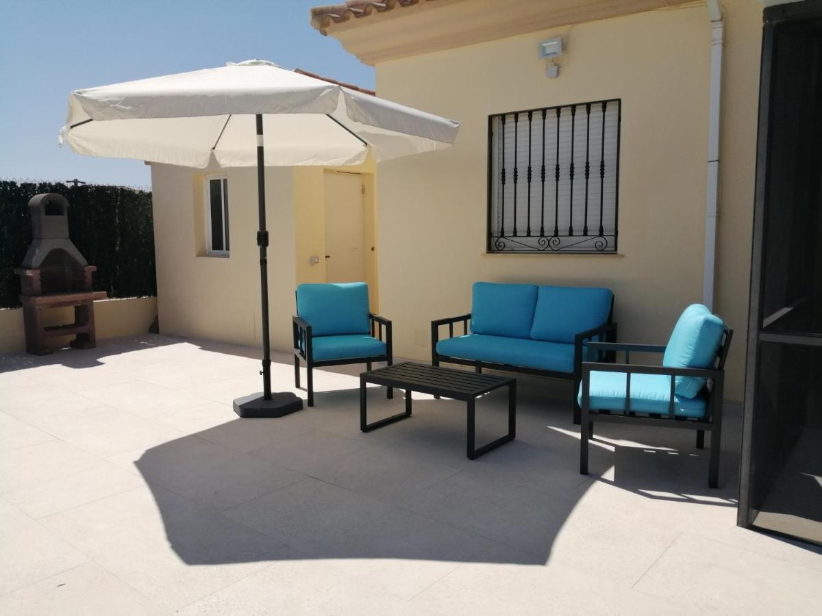 Villa Los Castos Immaculate 2-Bed Villa Arboleas Екстериор снимка